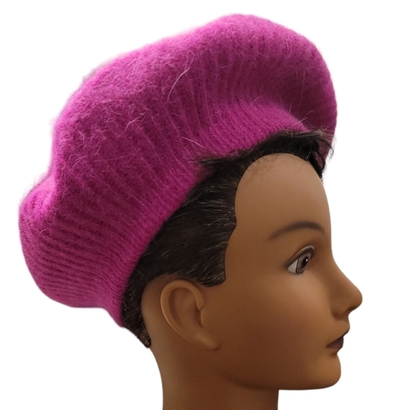 Raspberry Beret - OS - Picture 5 of 6